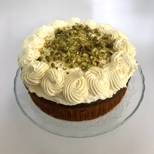 Banana & Pistachio Cake